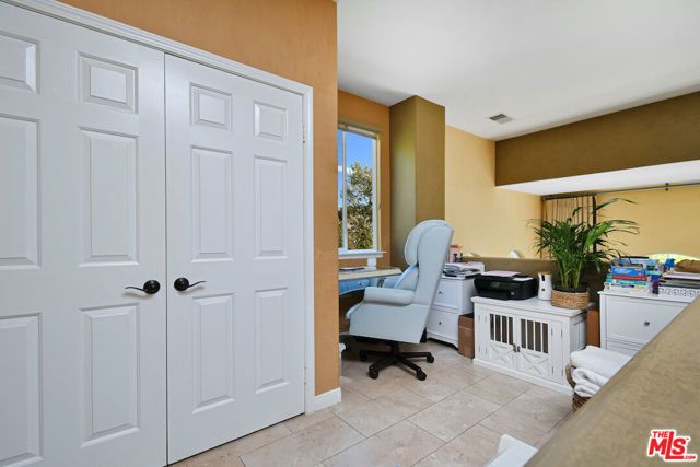 3661 El Encanto Drive, Calabasas, CA 91302