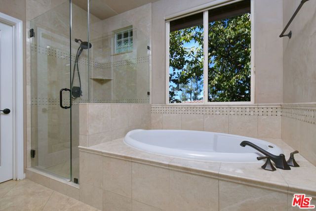 3661 El Encanto Drive, Calabasas, CA 91302