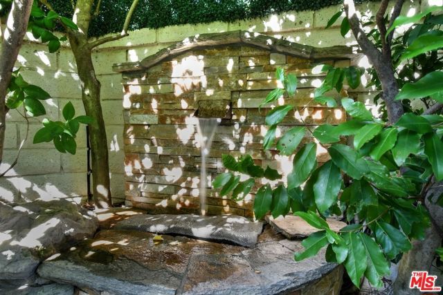 3661 El Encanto Drive, Calabasas, CA 91302