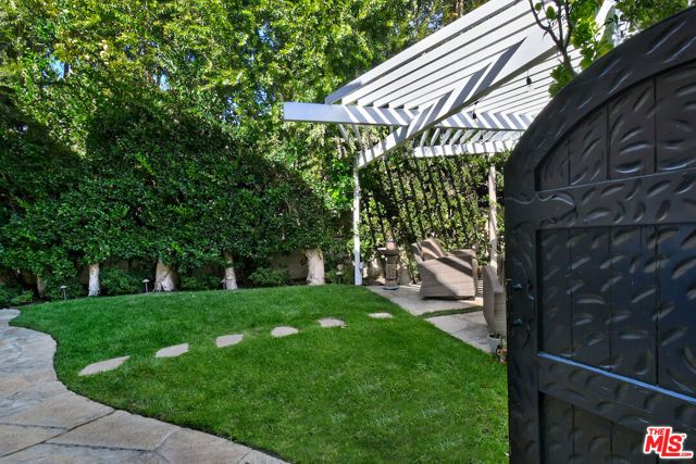 3661 El Encanto Drive, Calabasas, CA 91302