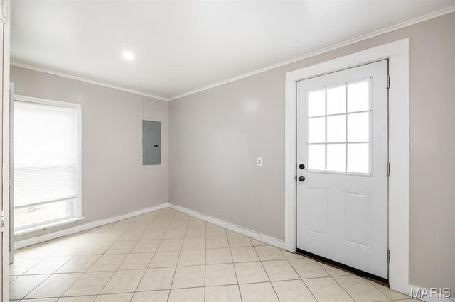 319 W Dee Street, Lebanon, IL 62254