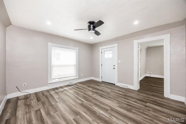 319 W Dee Street, Lebanon, IL 62254