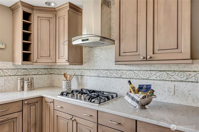 8601 54th Place W, Mukilteo, WA 98275
