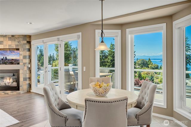 8601 54th Place W, Mukilteo, WA 98275