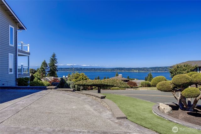8601 54th Place W, Mukilteo, WA 98275