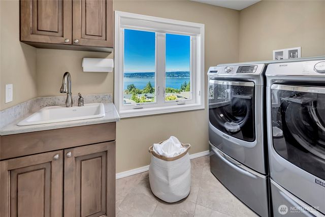 8601 54th Place W, Mukilteo, WA 98275