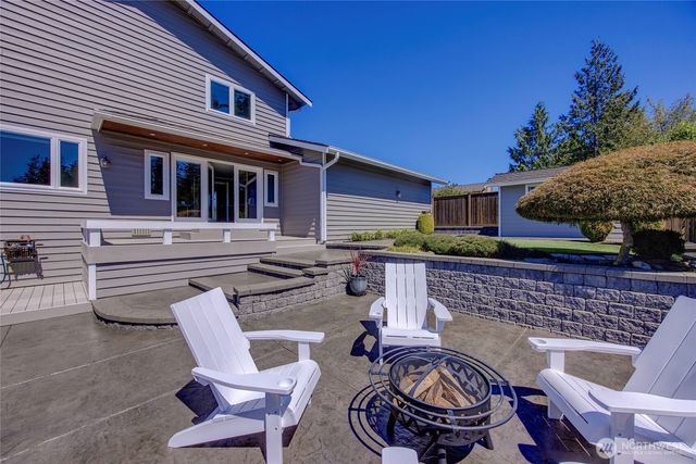 8601 54th Place W, Mukilteo, WA 98275