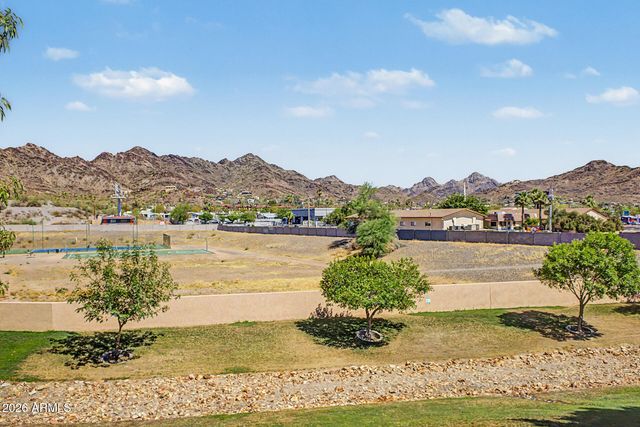 10410 N CAVE CREEK Road 2210, Phoenix, AZ 85020