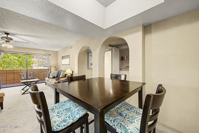 10410 N CAVE CREEK Road 2210, Phoenix, AZ 85020