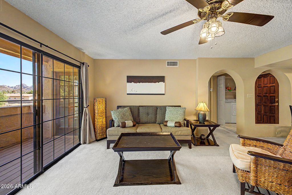 10410 N CAVE CREEK Road 2210, Phoenix, AZ 85020 — photo 3