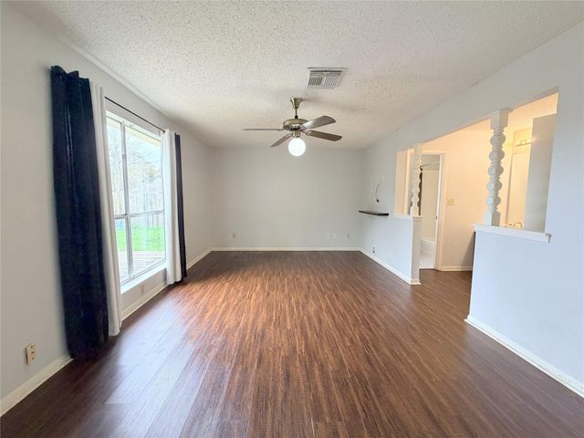 2535 Planters Row, Sugar Land, TX 77478