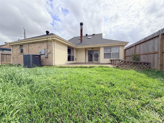 2535 Planters Row, Sugar Land, TX 77478