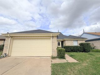 2535 Planters Row, Sugar Land, TX 77478