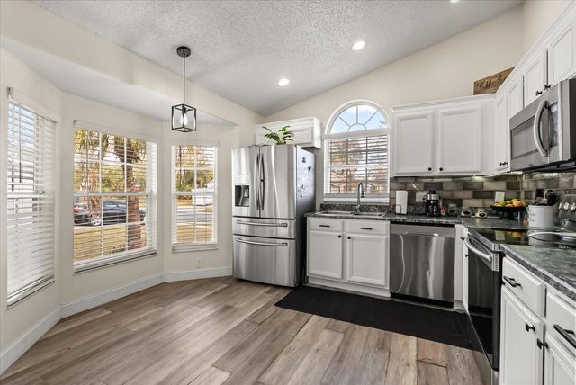 104 SUNNY OAK TRAIL, Kissimmee, FL 34746