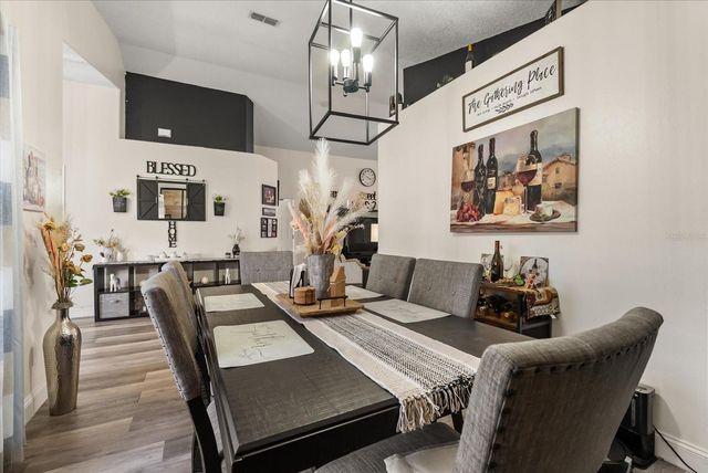 104 SUNNY OAK TRAIL, Kissimmee, FL 34746