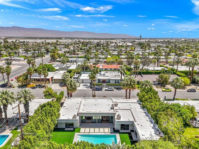 473 N Burton Way, Palm Springs, CA 92262