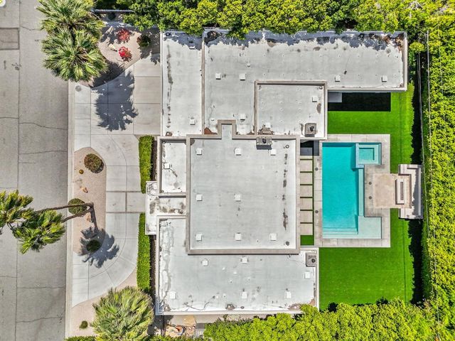 473 N Burton Way, Palm Springs, CA 92262