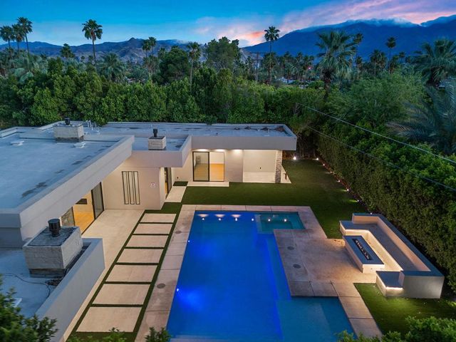 473 N Burton Way, Palm Springs, CA 92262