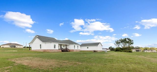 2020 Middleton Rd, Dothan, AL 36301