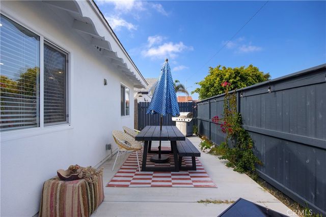 1209 Florida Street, Huntington Beach, CA 92648