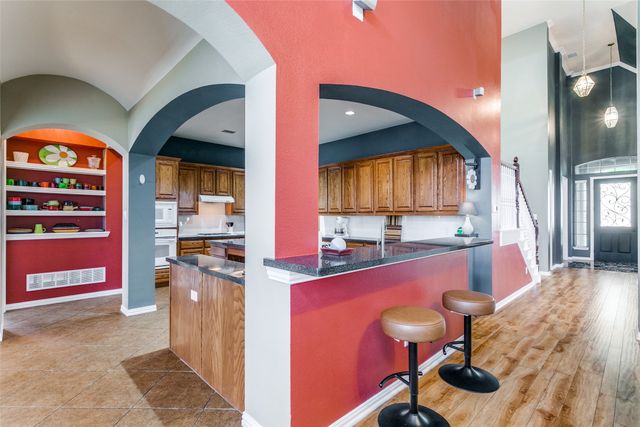 1014 Amesbury Drive, Murphy, TX 75094