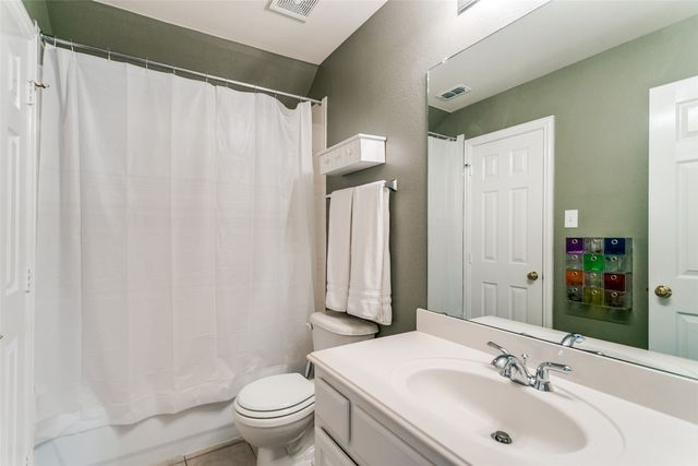 1014 Amesbury Drive, Murphy, TX 75094