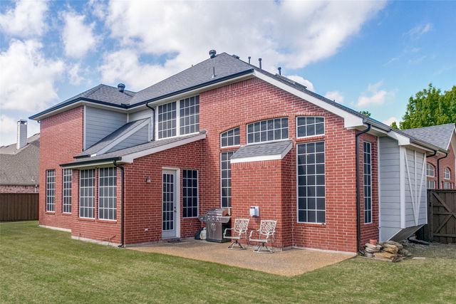 1014 Amesbury Drive, Murphy, TX 75094