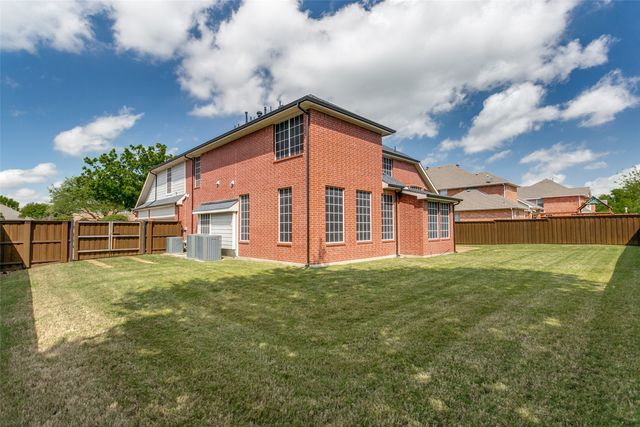 1014 Amesbury Drive, Murphy, TX 75094