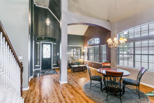 1014 Amesbury Drive, Murphy, TX 75094