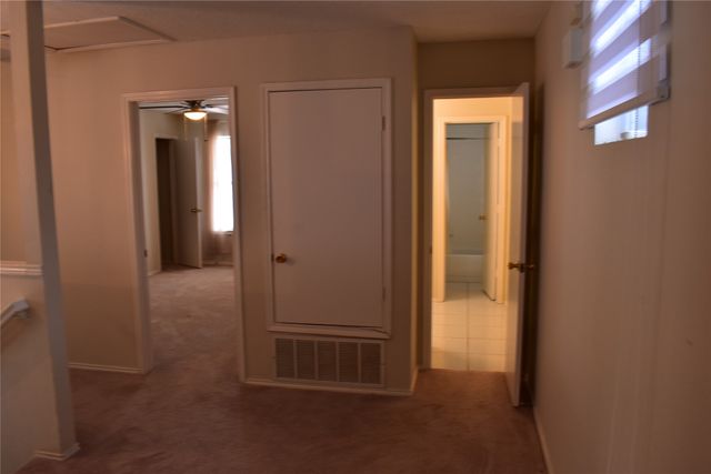 7018 Bridlewood Drive, Arlington, TX 76002