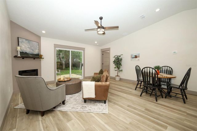 940 S DEAN CIRCLE, Deltona, FL 32738