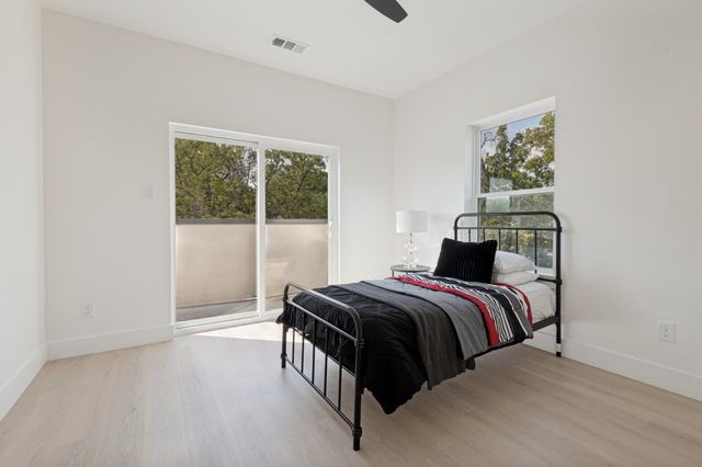 1626 Bannock Avenue, Dallas, TX 75215