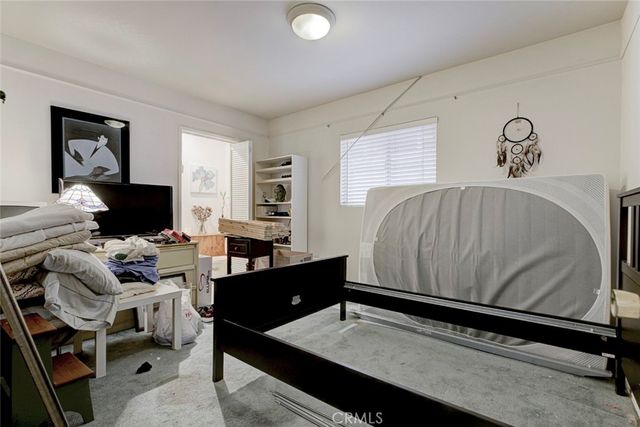 10330 Woodward, Sunland, CA 91040
