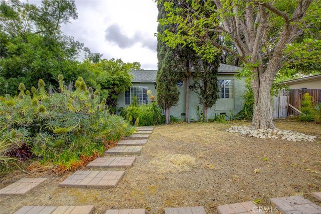 10330 Woodward, Sunland, CA 91040