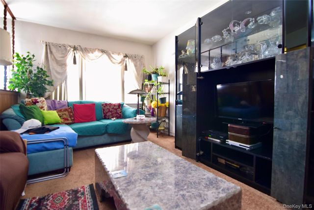 3317 Gunther Avenue, Bronx, NY 10469