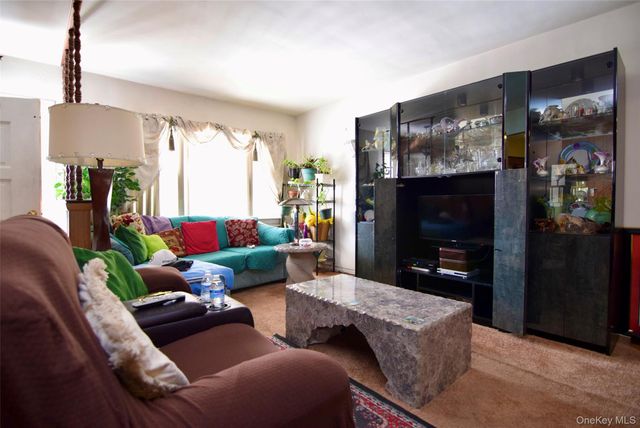 3317 Gunther Avenue, Bronx, NY 10469