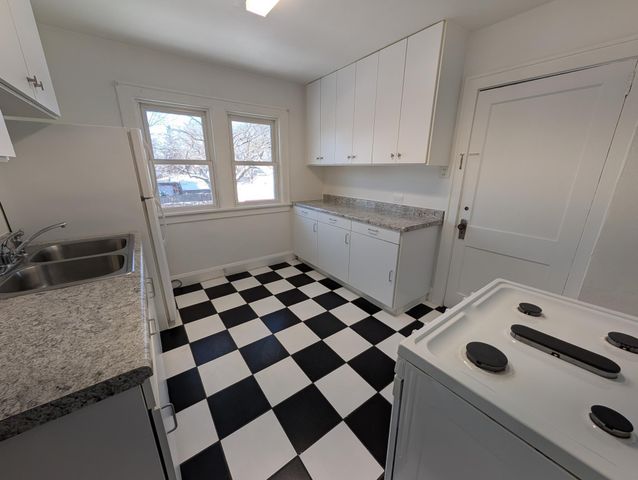 1759 Van Buren Avenue, Saint Paul, MN 55104