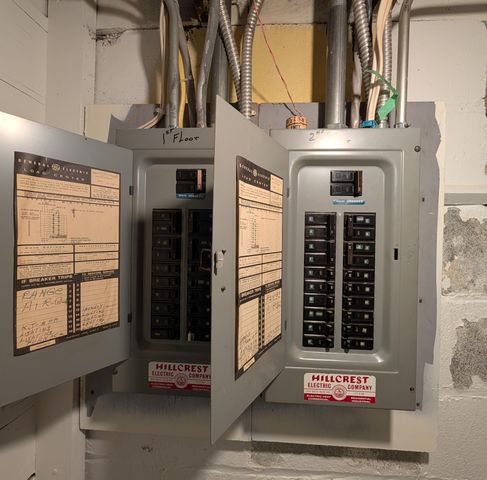 1759 Van Buren Avenue, Saint Paul, MN 55104