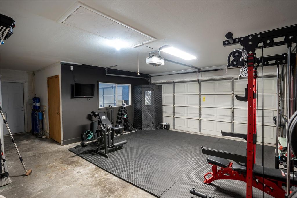 Image 42 of property listing at 12111 STEPPINGSTONE BOULEVARD, Tampa, FL 33635