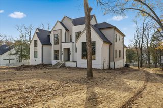 735 Richfield Dr, Nashville, TN 37205