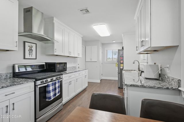 5594 Riverside Drive, Joplin, MO 64804