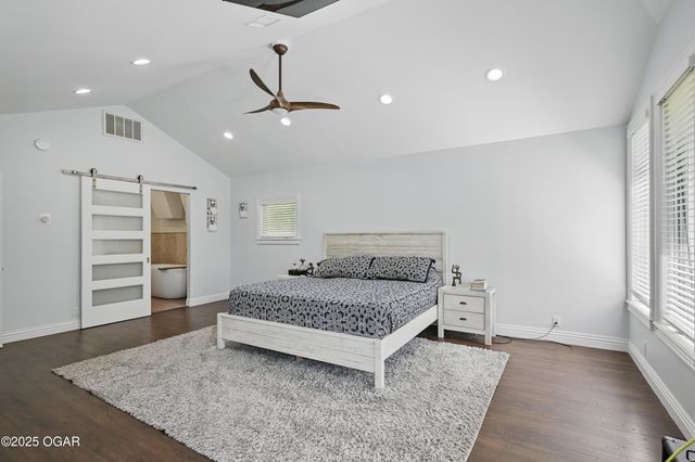 5594 Riverside Drive, Joplin, MO 64804