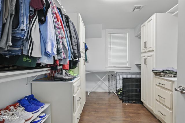 5594 Riverside Drive, Joplin, MO 64804