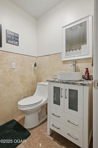 5594 Riverside Drive, Joplin, MO 64804