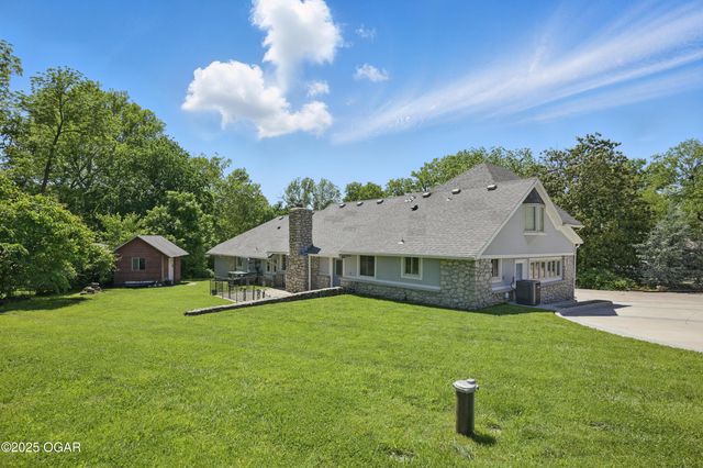 5594 Riverside Drive, Joplin, MO 64804