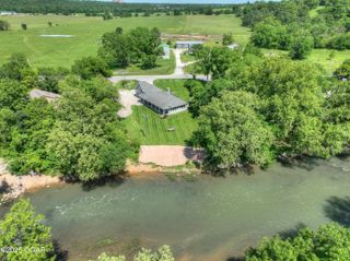 5594 Riverside Drive, Joplin, MO 64804