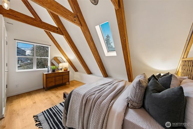 2411 4th Avenue W, Seattle, WA 98119