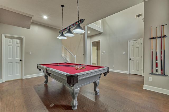 373 Bayshore Drive, Montgomery, TX 77356