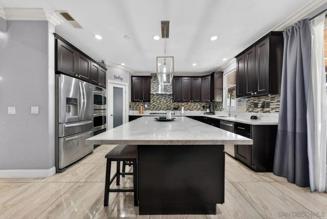 5192 Bay Crest, San Diego, CA 92154