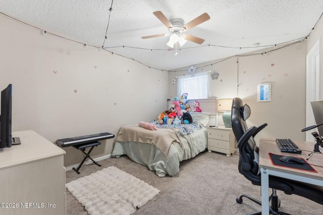16315 HUNTERS HOLLOW Trail, Jacksonville, FL 32218